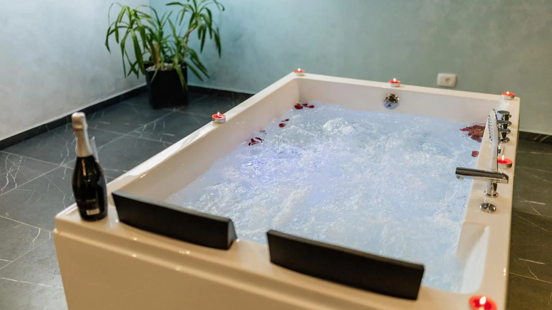 San Valentino Palace, Umag City Center Hotel