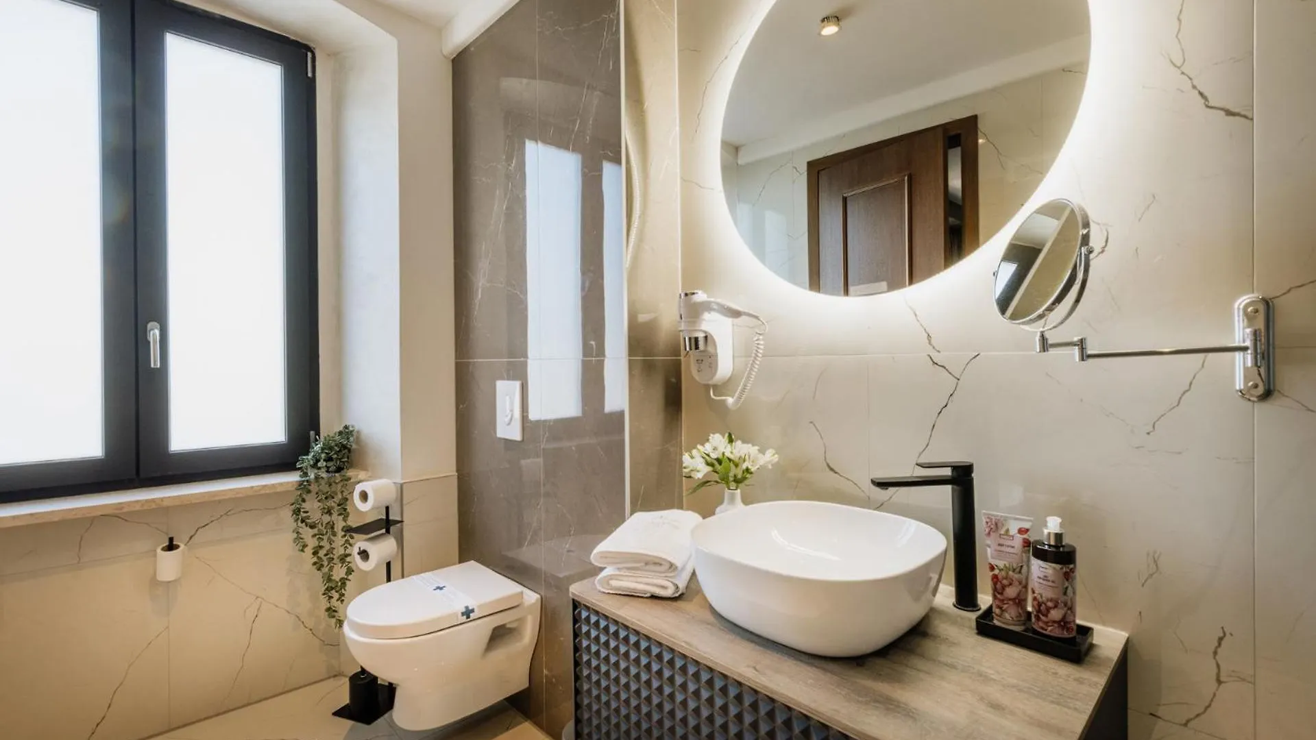 Hotel San Valentino Palace, Umag City Center